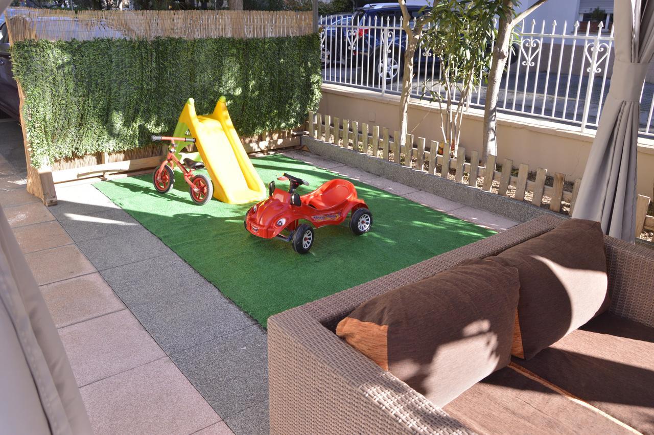 Hotel Fucsia Riccione Luaran gambar